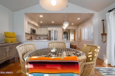 Cozy for all conversations