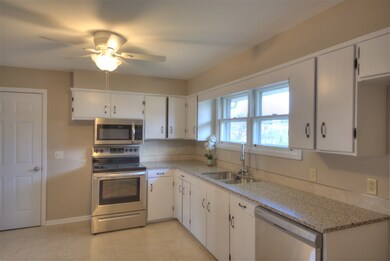 1806 N Talbott Place, Waynesboro, VA 22980 - photo 6