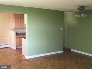 Radnor House unit 619, Bryn Mawr, PA 19010 - photo 2