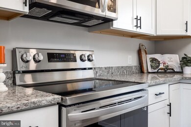 267 W Lee Hwy, New Market, VA 22844 - photo 5