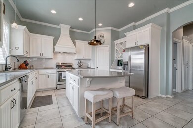 7000 Cherokee Crossing E, Warr Acres, OK 73132 - photo 6