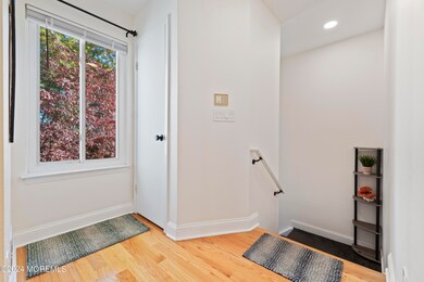 19 Carol Ct, Tinton Falls, NJ 07724 - photo 5