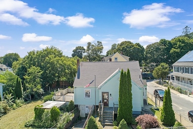 10 Lynch St, Lawrence, MA 01841 - photo 3