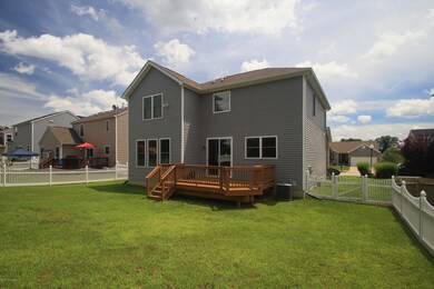 10112 Hornbeam Blvd, Louisville, KY 40228 - photo 4