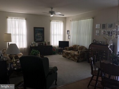 609 W Gray Fox Ln unit 452, Glen Mills, PA 19342 - photo 5