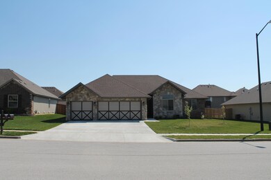1668 E New Madrid, Republic, MO 65738 - photo 2
