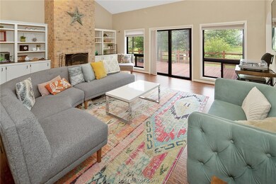 1303 Angelina Cir, College Station, TX 77840 - photo 5