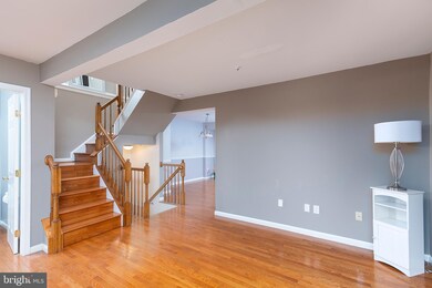 8618 Pine Meadows Dr, Odenton, MD 21113 - photo 5