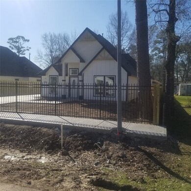 8014 Yoe St, Houston, TX 77078 - photo 2