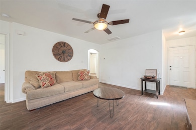 8519 Twillingate Ln, Houston, TX 77040 - photo 4