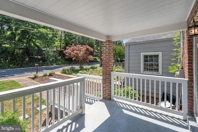 5902 Edgehill Dr, Alexandria, VA 22303 - photo 3