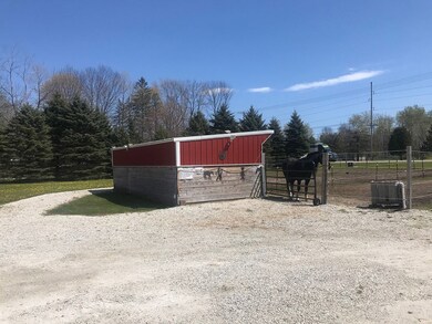 2916 State Highway 310, Two Rivers, WI 54241 - photo 2