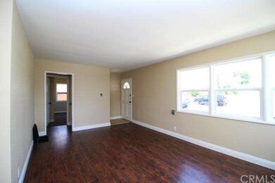 1214 E 121st St, Los Angeles, CA 90059 - photo 4