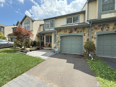 37 Dorchester Dr, East Brunswick, NJ 08816 - photo 3