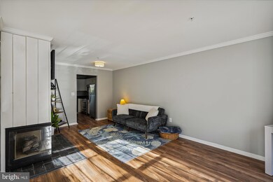 4936 Lockard Dr, Owings Mills, MD 21117 - photo 7