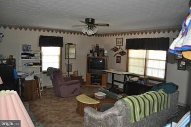 2153 Battlefield Rd, Strasburg, VA 22657 - photo 2