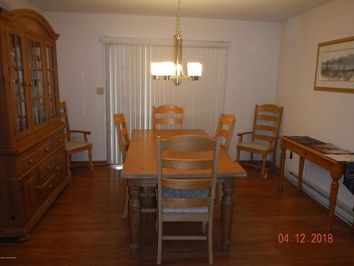 273 Orchard View Dr, Effort, PA 18330 - photo 5