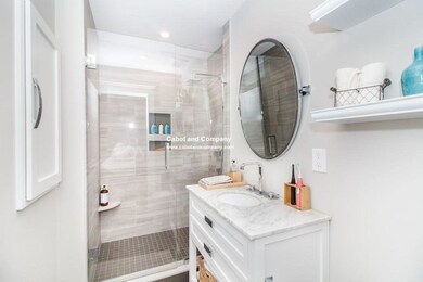 250 Commonwealth Ave unit 12, Boston, MA 02116 - photo 6