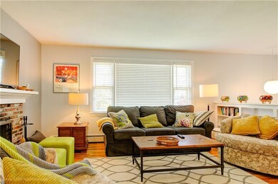 57 Woodland Dr, Portsmouth, RI 02871 - photo 4