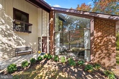 9512 Longlook Ln, Columbia, MD 21045 - photo 2