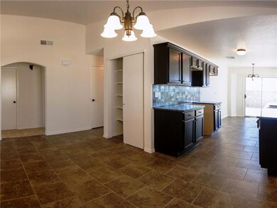 11513 Flor Liatris Dr, Socorro, TX 79927 - photo 7