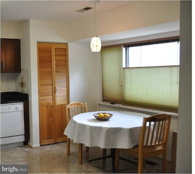 3725 Nimitz Rd, Kensington, MD 20895 - photo 6