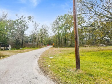 7 & 9 Julie Beth St, Huntsville, TX 77320 - photo 6