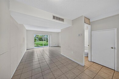 809 W Oakland Park Blvd unit J5, Wilton Manors, FL 33311 - photo 2