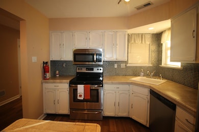 STAINLESS STEEL APPLIANCES