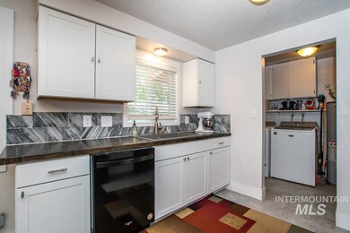 1120 S Ivy St, Nampa, ID 83686 - photo 6