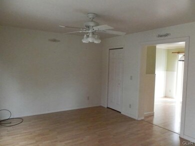 1602 E 9th St, Bethlehem, PA 18015 - photo 5