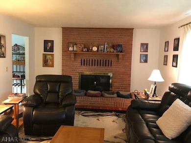 409 Locust Dr, Everett, PA 15537 - photo 5