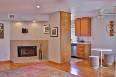 3142 Groton Way unit 4, San Diego, CA 92110 - photo 2