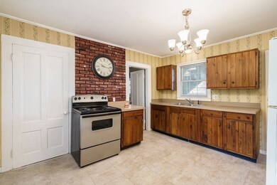 52 Glendale St, Easthampton, MA 01027 - photo 5