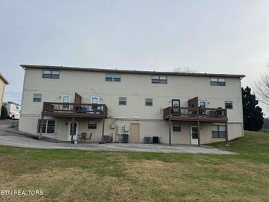 1926 Topside Rd, Louisville, TN 37777 - photo 4