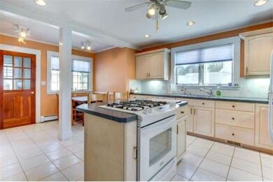 21 Brookhouse Dr, Marblehead, MA 01945 - photo 5