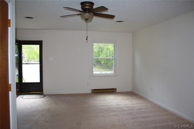 5605 Springer Dr, Sandston, VA 23150 - photo 3