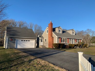 27 University Dr, Westport, MA 02790 - photo 2
