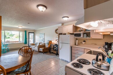 Condo- Studio