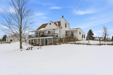 8595 Columbia Hwy, Eaton Rapids, MI 48827 - photo 4