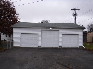 1623 N E St, Elwood, IN 46036 - photo 6