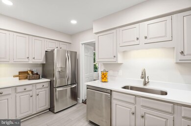 8101 Connecticut Ave unit C-310, Chevy Chase, MD 20815 - photo 5