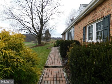 46 Old State Rd, Boyertown, PA 19512 - photo 3