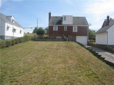 Yard/Garden. Phenomenal back yard, large, flat, us