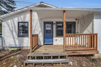 100 Oaklawn Ave, Orange, MA 01364 - photo 4