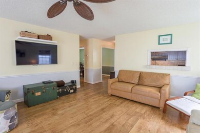 2830 Black Pine Ct, Lake Worth, FL 33462 - photo 7