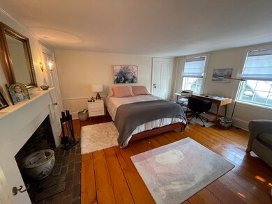 51 Elm St unit 1, Marblehead, MA 01945 - photo 6