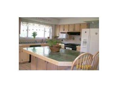 10705 Alta Loma Dr, El Paso, TX 79935 - photo 5