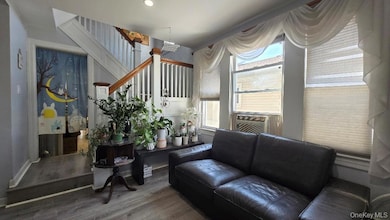 170 E Mineola Ave, Valley Stream, NY 11580 - photo 5