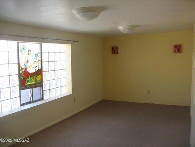 5399 Circle Z AZ Room